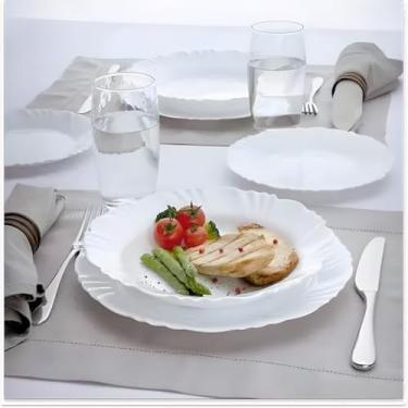 Imagem de Jogo de 6 Pratos de Vidro Resistente - Linha de Petala Branca com 3 Tamanhos (Raso 25.5cm + Fundo 23cm + Sobremesa 19.5cm), Utensílios Domésticos para Mesa Posta (4 Sobremesa Pétala)