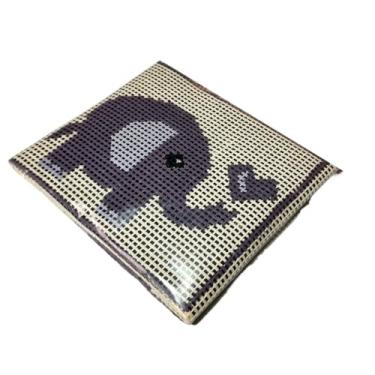 Imagem de Kit para iniciantes em bordado em tela, incluindo fios, agulhas e manual de tapeçaria com meia agulha(027)