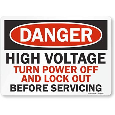 Imagem de SmartSign Etiqueta "Danger - High Voltage, Turn Power Off and Lock Out Before Servicing" | Vinil laminado de 25,4 cm x 35,5 cm