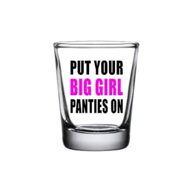 Imagem de Rogue River Tactical Calcinhas sarcásticas engraçadas Coloque sua menina grande em copo de shot ideia de presente para amigo colega de trabalho ou chefe 42,5 g