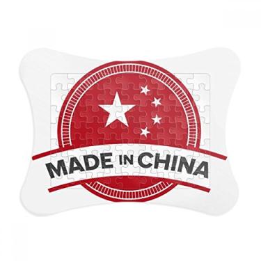 Imagem de Feito na China Emblema Estrelas Moldura de quebra-cabeça chinesa Decoração de imagem Enfeite de jogo de quebra-cabeça