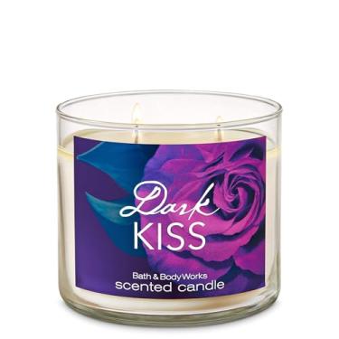 Imagem de Bath and Body Works Dark Kiss 3 velas de pavio 411 g