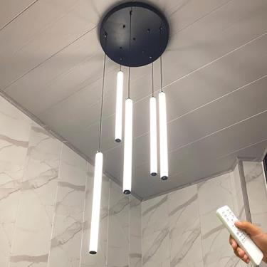 Imagem de Lustre LED moderno para escada de casa, com 5 lâmpadas, lustre longo em espiral, luminária pendente dimerizável de 3000 a 6000K para tetos altos, sala de estar, hall de entrada e corredores