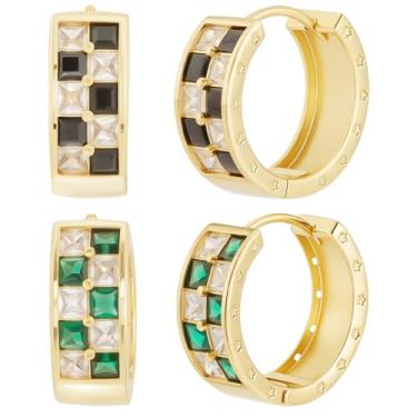 Imagem de Beebeecraft 2 pares de brincos de argola xadrez de 2 cores, pequenos, multicoloridos, brancos, pretos e verdes, banhado a ouro 18 K, círculos redondos, brincos com zircônia cúbica para presente de
