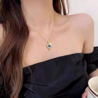 Imagem de Boho Colar feminino com pingente de folha de trevo olho turco banhado a ouro ajustável cristal azul olhos diabo pingente gargantilha colar de corrente delicada proteção da sorte aniversário Halloween