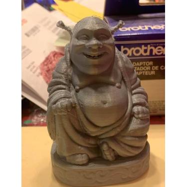 Imagem de Estátua de Shrek buda - Print42, cinza