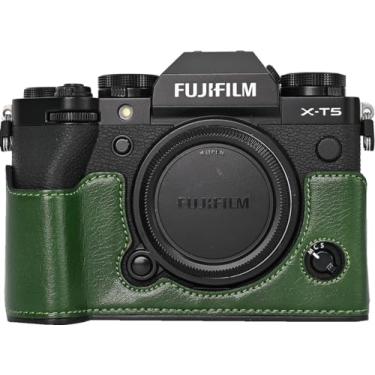 Imagem de Capa X-T5, capa BMAOLLONGB feita à mão de couro PU meia câmera versão abertura inferior para Fujifilm X-T5 XT5 com alça de pescoço mini bolsa de armazenamento (verde)