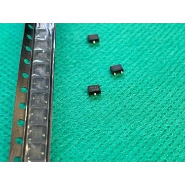 Imagem de 2x Transistor Em6681 = M681 Smd