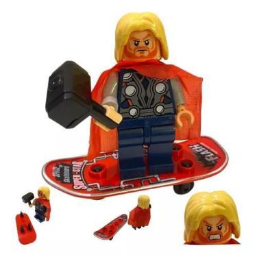 Imagem de Boneco Avengers Super Heróis Com Skate  - NEIDE BRINQUEDOS