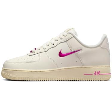 Imagem de Nike Tênis feminino Air Force 1 '07 (FB8251-101, leite de coco/alabastro/leite de coco/rosa divertido), Leite de coco/alabastro/leite de coco/rosa divertido, 37