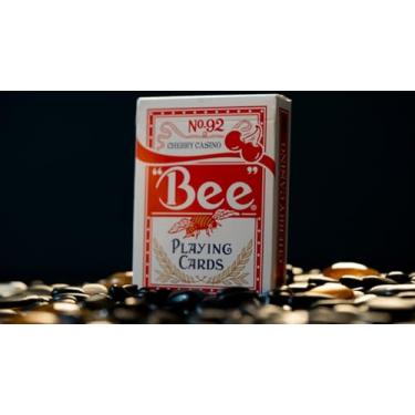 Imagem de Murphy's Magic Supplies, Inc. Limited Bee X Cherry (Red) Playing Cards