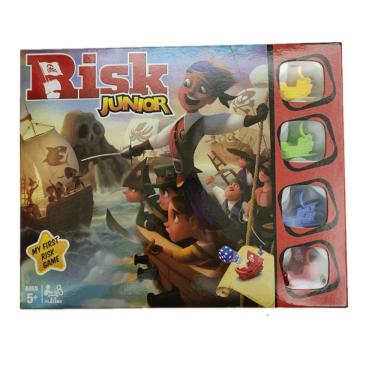 Imagem de Jogo de tabuleiro Risk Junior de estratégia com tema pirata para crianças com mais de 5 anos