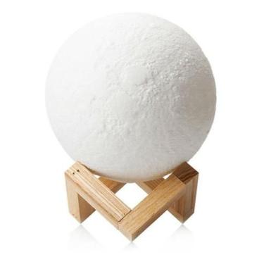 Imagem de Luminaria 3D Lua Cheia 15Cm Usb Touch 4 Cores Não Regarregav - Mrvenda