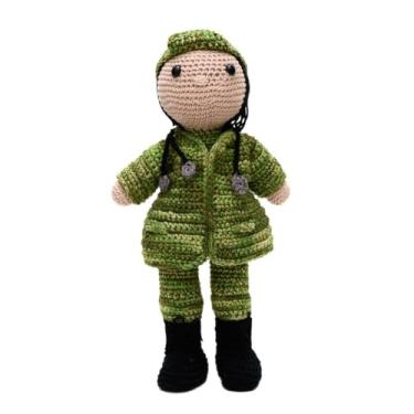 Imagem de Boneca Médica Militar em amigurumi