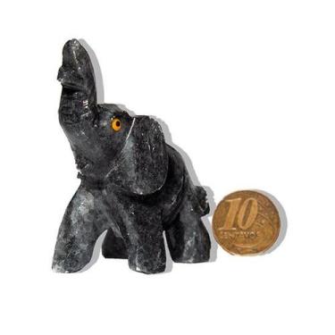 Imagem de Elefante Esculpido Artesanato em Pedra Dolomita Cinza - CristaisdeCurv