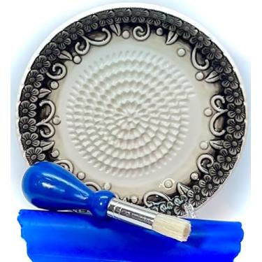 Imagem de BonCera, conjunto completo de ralador de alho de cerâmica principal de 4 unidades - placa raladora de design em relevo preto com descascador de alho, escova de coleta, suporte de exibição,