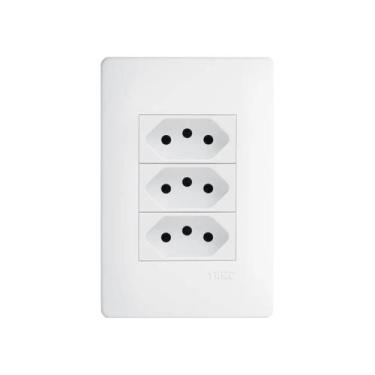 Imagem de Tomada Tripla 2P+T 20A/250V Habitat Branca Fame