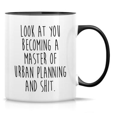 Imagem de Retreez Caneca engraçada de formatura – presente de pós-graduação de mestrado em planejamento urbano - xícara de café ou chá de cerâmica de 325 ml - Presente sarcástico hilário para planejadores