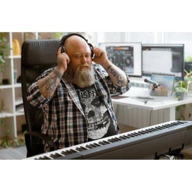 Imagem de Camiseta Preta Banda Misfits Logo Glenn Danzig Bomber Punk Rock, G1