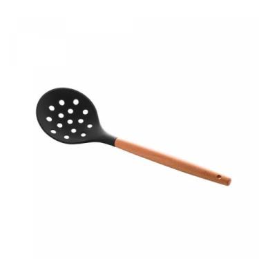 Imagem de Escumadeira  preta de silicone c/ cabo de madeira -30cm-Lyor