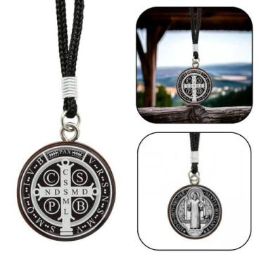 Imagem de Colar medalha de são bento no cordão - FORNECEDOR 1