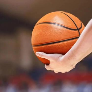 Imagem de Bola de Basquete Oficial – Tamanho Padrão 7 - Perfeita para quadras internas ou externas - textura premium