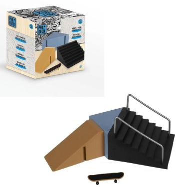 Imagem de Pista Skate De Dedo Prodeck Com 1 Skate Br1802 Multikids