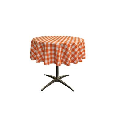 Imagem de LA Linen Toalha de mesa redonda xadrez de poliéster, 147,72 cm, laranja/branca