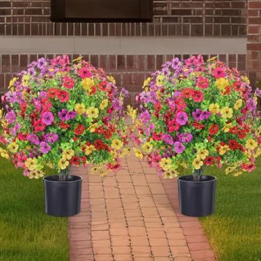 Imagem de Yuxung Pacote com 2 árvores de bola de topiária artificial de 55 cm com flores protegidas contra raios UV, vasos de plantas artificiais com vaso de cimento, arbustos artificiais para jardim frontal