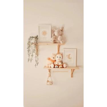 Imagem de Prateleira de Madeira Pinus para Quarto Infantil, 50x15cm Suporte Fixo Incluso Natural