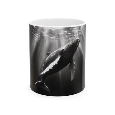 Imagem de Scacco Matto Caneca de baleia jubarte do oceano preto e branco - xícara de café de cerâmica para amantes de baleias, mergulhadores e fãs da vida marinha - 311 g/425 g