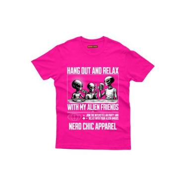 Imagem de Camiseta Geek: Hang Out and Relax: O Presente Nerd Extraterrestre Idea