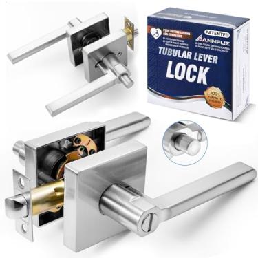 Imagem de ANNFUZ Fechadura de maçaneta de porta de privacidade segura interior com botão de pressão sem chaves, reclamação ADA, reversível para porta canhota e direita, fechadura quadrada para quarto, banheiro,