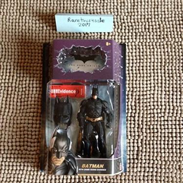 Imagem de Batman Dark Knight Movie Master Deluxe Action Figure Batman from Batman Begins (Crime Scene Evidence)