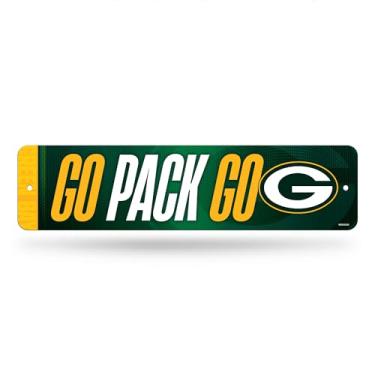 Imagem de Rico Industries Placa de rua de metal NFL Football Green Bay Packers 10 x 38 cm, decoração de casa - quarto - escritório - caverna masculina
