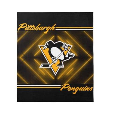 Imagem de Northwest Toalha de praia de microfibra Pittsburgh Penguins NHL, secagem rápida, macia e absorvente, leve, essencial de viagem para piscina ou banho, 152 x 178 cm