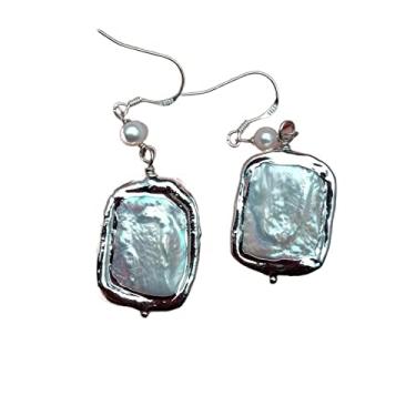 Imagem de Brincos de gancho de prata banhados a ouro branco com pérola retangular branca cultivada