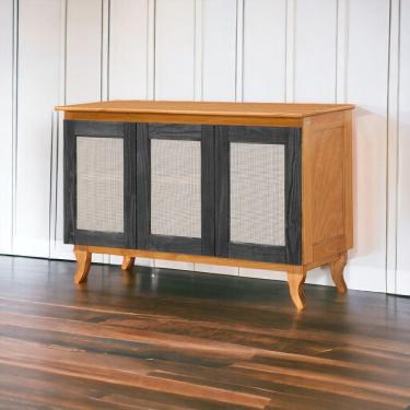 Imagem de Buffet 03 Portas Deltan 103 Imbuia e Preto Atraente