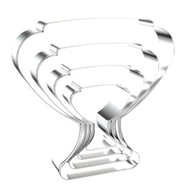 Imagem de Conjunto de cortadores de biscoito Trophy – 12,7 cm, 10,2 cm, 7,6 cm, 5 cm – 4 peças de moldes de cortadores de biscoito de campeonato de futebol – Aço inoxidável