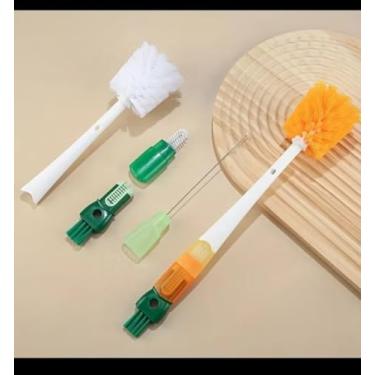 Imagem de Escova de Limpeza Multifuncional 5 em 1, Kit com Escovas Multiuso, Branco e Verde, com Cerdas Especiais para Cantos Difíceis, Higiene Total, Desenvolvida oara Limpeza Completa, Prática e Eficiente