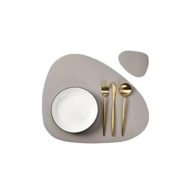Imagem de 1/4/10 conjuntos de jogo americano e porta-copos triangulares em forma de tapetes de mesa de cozinha de Natal tapetes de decoração de mesa de couro (cinza, 1 conjunto)