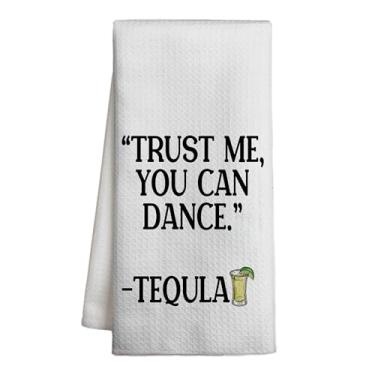 Imagem de BSIKAIK Trust Me You Can Dance Toalhas de cozinha toalhas de prato de tequila para cozinha bar decoração de casa toalhas de chá engraçadas presentes para mulheres amantes de coquetéis toalhas de saco