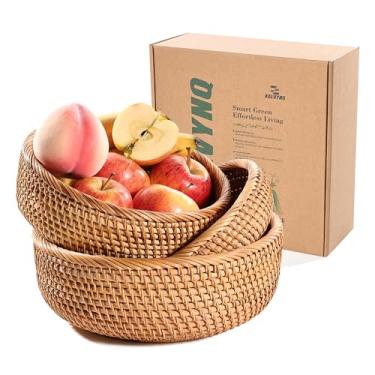 Imagem de XALVYNQ Conjunto de 3 cestas empilháveis de pão de vime – Tigela de frutas tecida à mão, organizador de balcão de cozinha para presente de decoração de casa de fazenda (26 cm/25 cm/22,5 cm/23,5 cm)