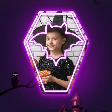 Imagem de Espelho de morcego neon, espelho de halloween neon, roxo