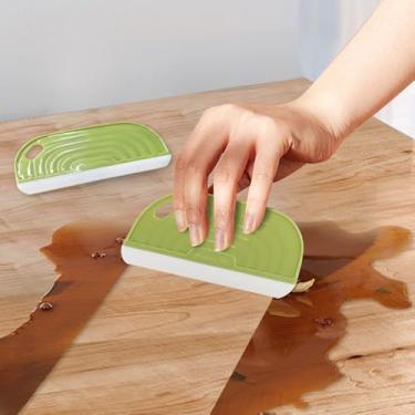 Imagem de 2 peças de rodo de mão tamanho mini para uso doméstico, raspador de limpeza de silicone pequeno com design de pendurar, raspador de limpador de água simples para limpar espelho de azulejo de vidro