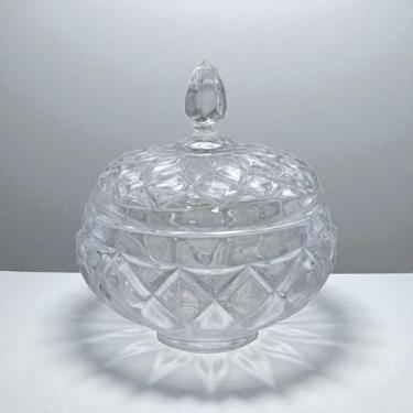 Imagem de T11 - POTICHE Ø17,5XH19CM