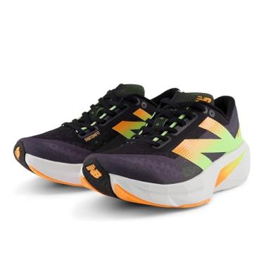 Imagem de New Balance FuelCell Rebel V4 Tênis feminino, Preto/grafite/branco, 5 Wide