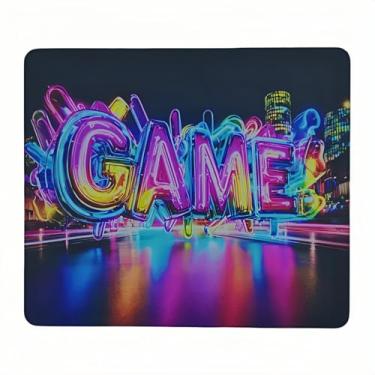 Imagem de HOUHANG Tapete de mouse esportivo eletrônico com estampa de anime, superfície de vidro temperado, (35,5 cm x 30,5 cm) liso, antiderrapante borracha PU, estável, é um mouse pad ondulado。 (25884)