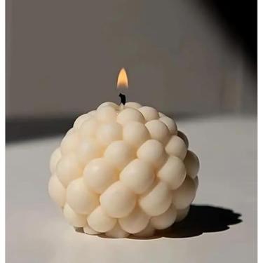 Imagem de Vela decorativa aromática Ideal para criar o ambiente perfeito em reuniões(Esfera,Gardênia)