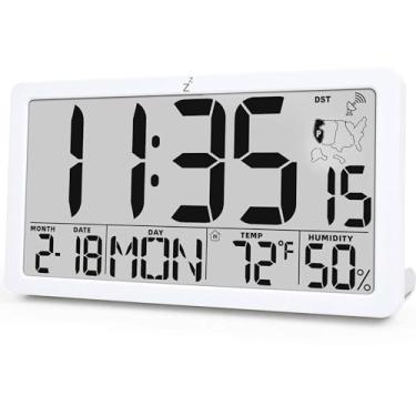 Imagem de TXL Relógio de parede atômico, relógio de parede digital operado por bateria com temperatura, umidade e data, tela grande (branco)